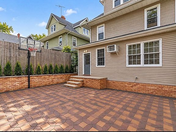 5th image of 84-42 88th St