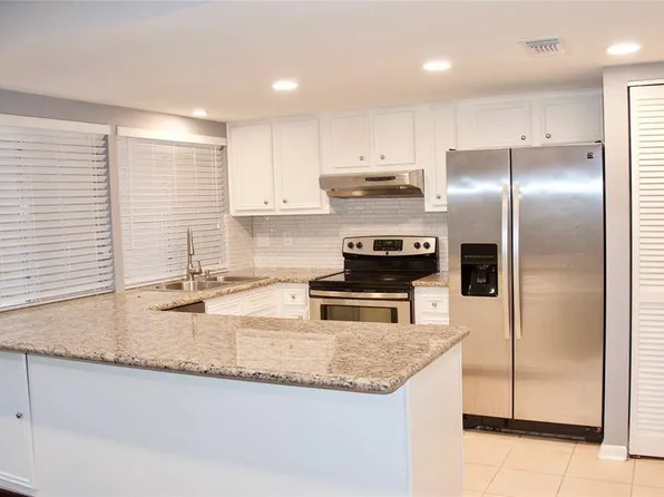 10849 Sandpiper Dr #192, Houston, TX 77096