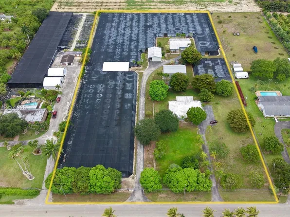 17355 SW 256th St, Homestead, FL 33031