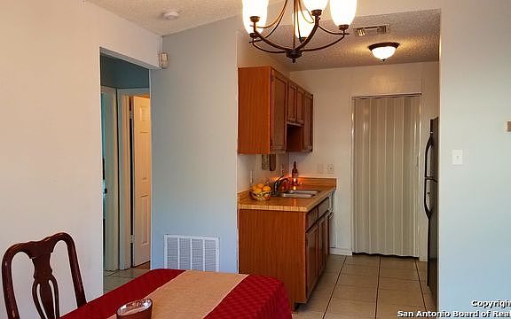 3rd image of 9806 Valley Villa