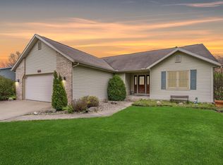 846 N Timberline Cir E, Warsaw, IN
