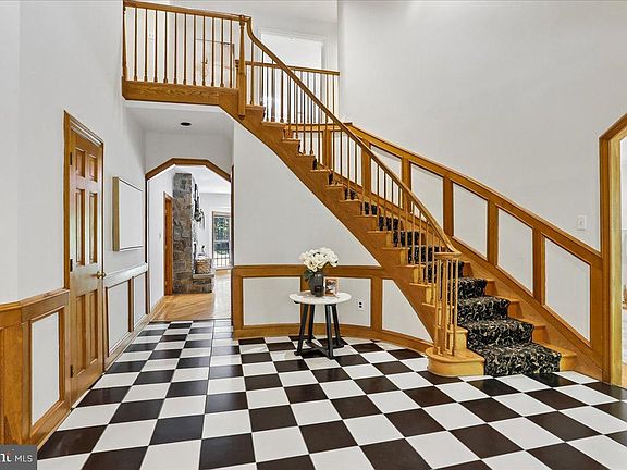 4th image of 11720 Glen Ct