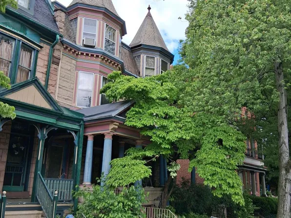 553 Centre Ave, Reading, PA 19601