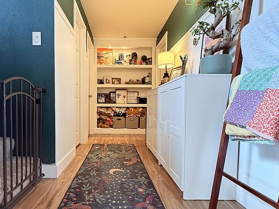 5th image of 8831 Natooka Ct SE