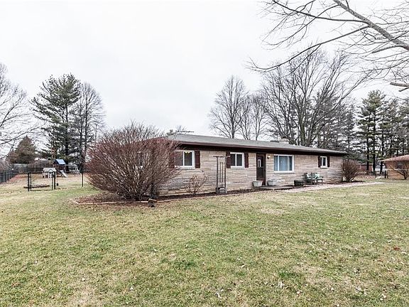2nd image of 7574 Burns Dr