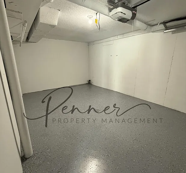 11606 Ivanhoe Ct — Photo 12