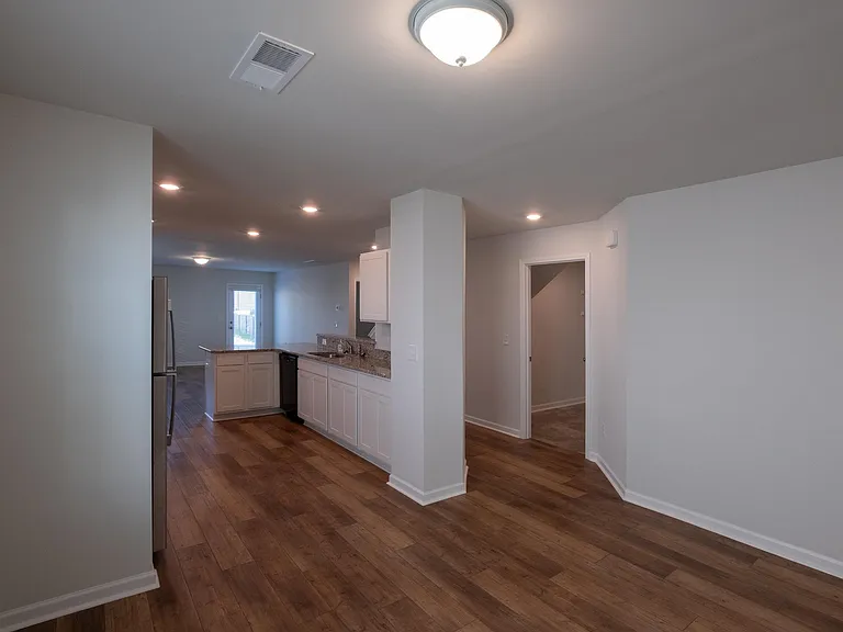 661 Penfolds Way — Photo 5