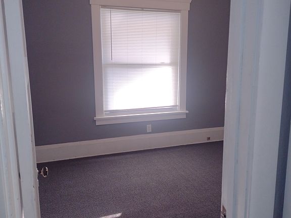 3rd image of 1315 8th St NW #1
