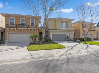 6112 Clearsky Dr, Jacksonville, FL 32258