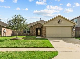 374 Ward Ln, Alvin, TX 77511