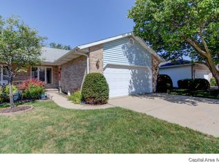 3013 Cameron Dr, Springfield, IL 62704