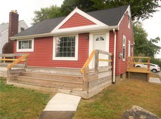 200 Oregon Ave, Louisville, OH 44641