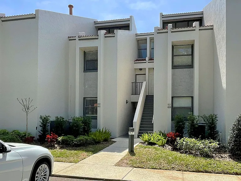 415 Laurel Cove Way — Photo 18