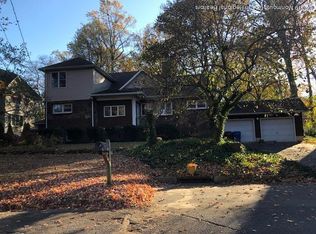 135 Oakland Ave, Atlantic Highlands, NJ 07716