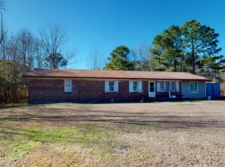 165 John Pickett Rd, Maple Hill, NC 28454