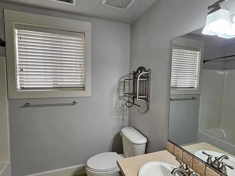 493 Columbia Point Dr — Photo 23