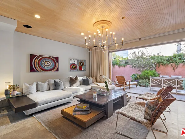 812 Brooks Ave, Los Angeles, CA 90291