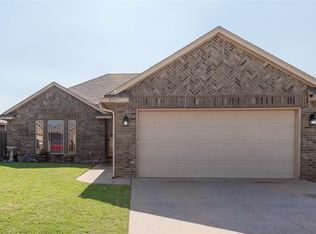 3217 Tenkiller Ct, Yukon, OK 73099