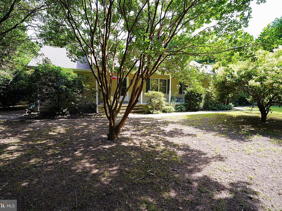 1st image of 629 Jefferson Woods Dr