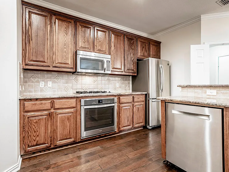 15650 Brookwood Dr — Photo 12