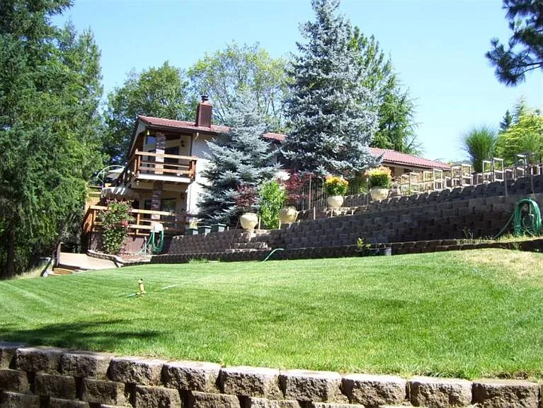 210 Space View Dr photo 1