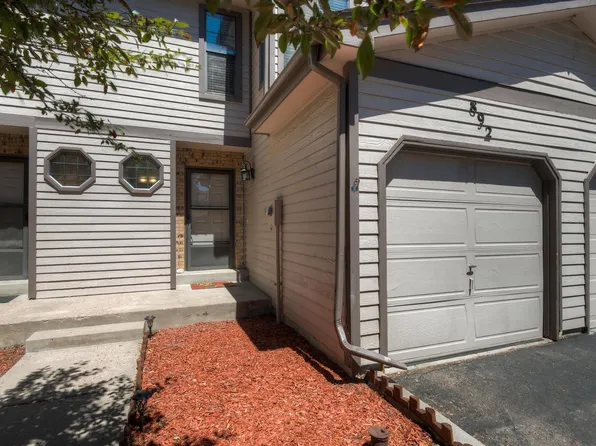 892 S Joplin Cir, Aurora, CO 80017