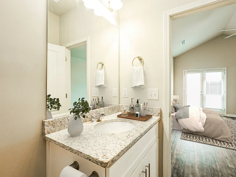 30 Madaline Ln — Photo 10