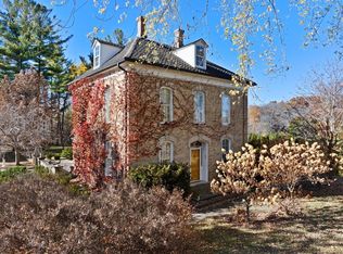 224 Mill Rd, Manitowoc, WI 54220