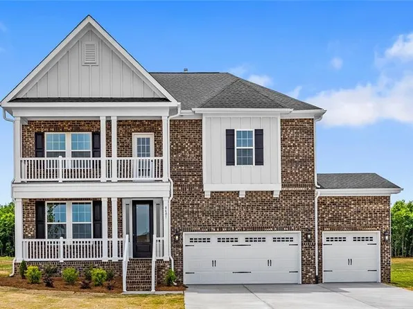 8601 Lemur Ln, Summerfield, NC 27358