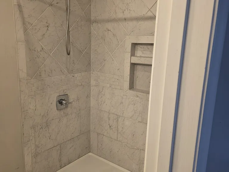 7505 Riverside Ct — Photo 35