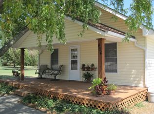 404 Henley St, Gridley, KS 66852