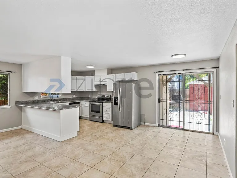 2650 109th Ave #1 — Photo 9