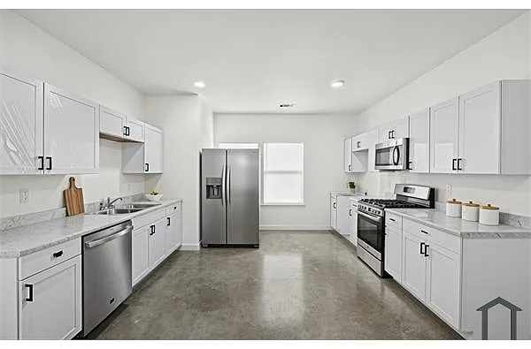 Building Photo - 3724 Norris Ave