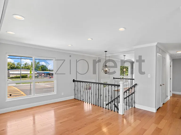 3908 W Campbell Ave — Photo 8