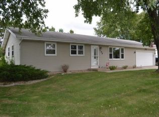 705 Scott St, Oregon, WI 53575