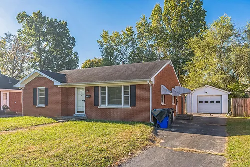 1676 Brittany Ln Photo 1