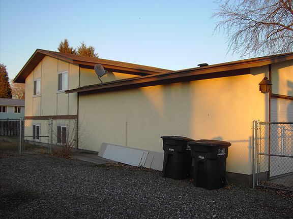 side view of home 