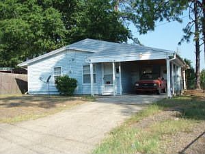 2nd image of 1116 Westwood Dr