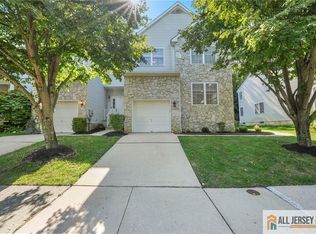 21 Sand Hill Ct #9, Monroe Township, NJ 08831