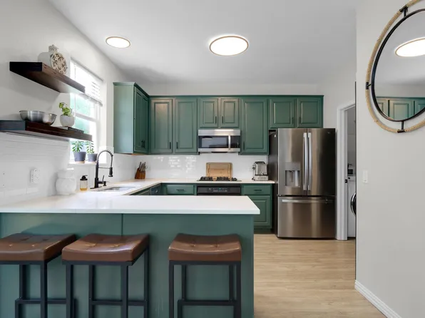 2315 Arnie Ln, Round Rock, TX 78664