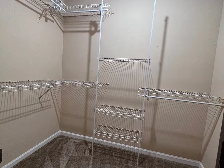 2505 W Broad St #422 — Photo 11