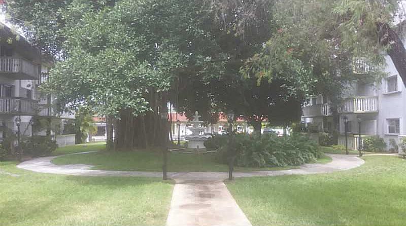 1st image of 15205 NE 6th Ave APT D303