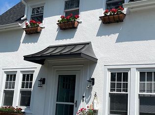 21 S Park Ave, Bay Shore, NY 11706