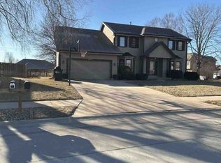 20773 Ginkgo Cir, Elkhorn, NE 68022