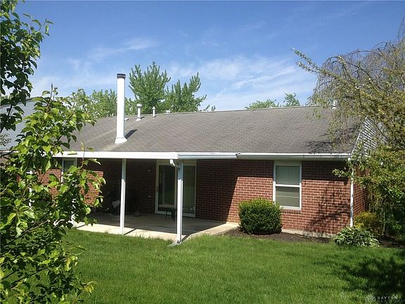 2nd image of 8613 Deer Haven St