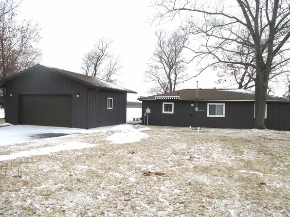 N2771 Lakeshore Dr, Montello, WI 53949