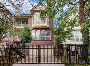 2205 Commonwealth St, Houston, TX 77006