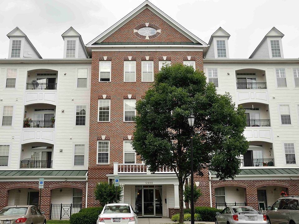 Secured, Elevator Building