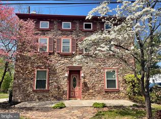 1127 Pawlings Rd, Audubon, PA 19403