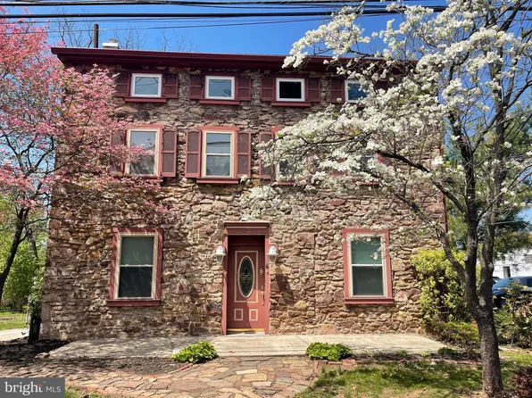 1127 Pawlings Rd, Norristown, PA 19403